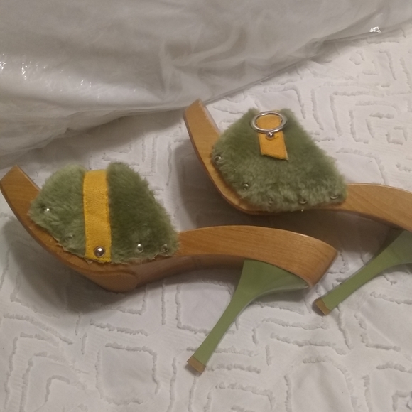 Anko collection shoes/ heels - Picture 6 of 15